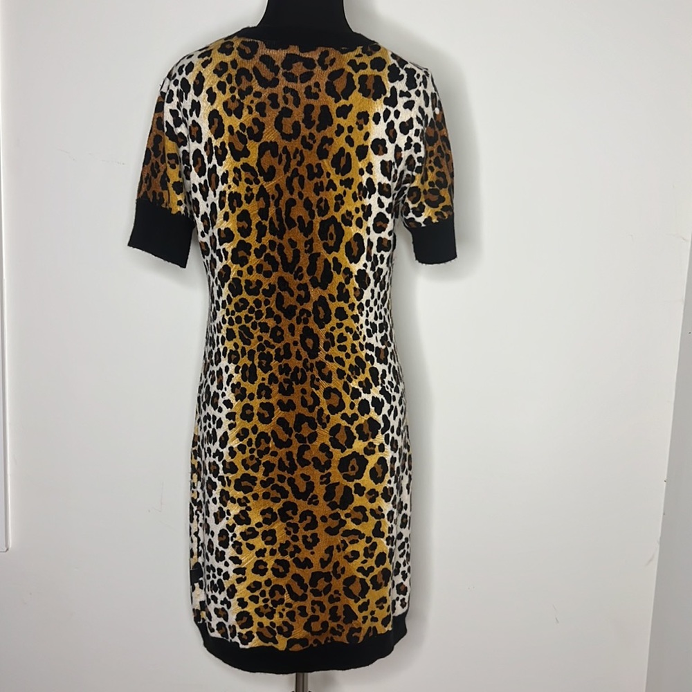 LOVE MOSCHINO Animal Leopard Print Short Sleeve Pullover Sweater Dress - Picture 10 of 13